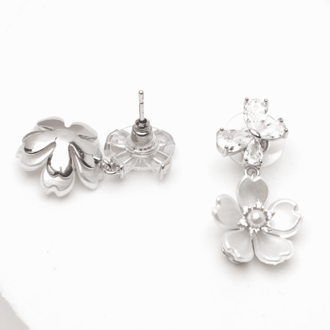 Silver Plated Flower Pearl Earrings