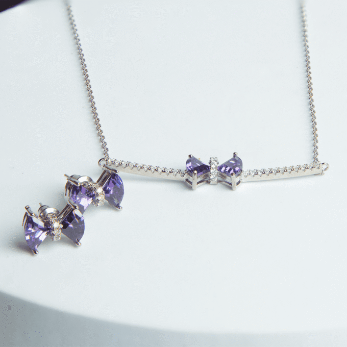 Silver-Plated Cubic Zirconia Studded Bow Shaped Necklace Set