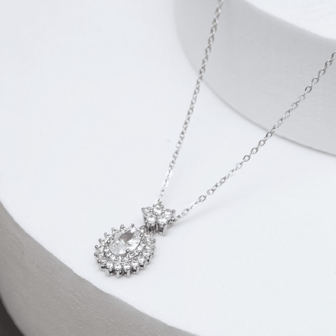 Silver Zircon Jewelry with AD Pendant Necklace