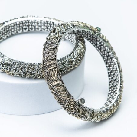 Ethnic Floral Embossed Kada Bangles